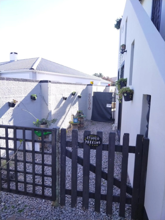 Studio On Fairway