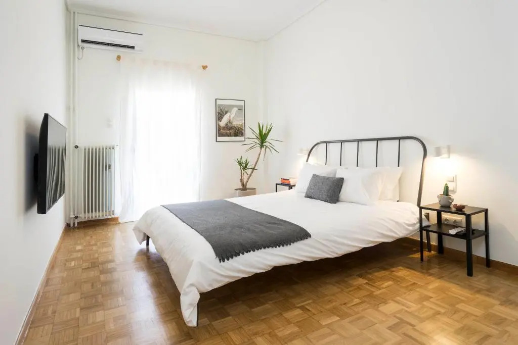 Your Perfect Relaxing Eclectic Gateway In Athens