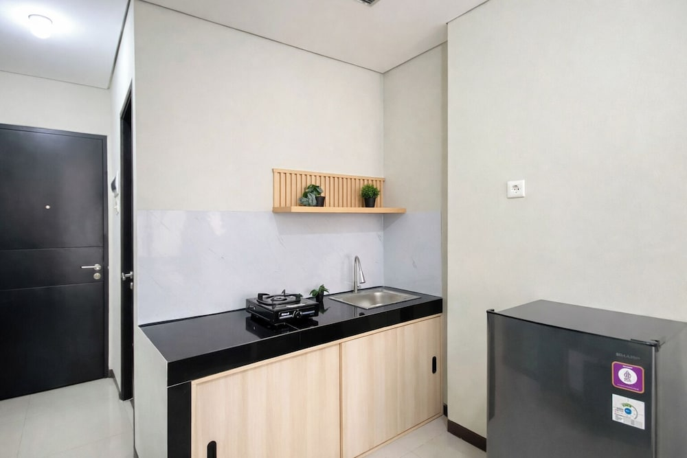 Functional Studio For 2 Pax At Nifarro Park Apartment