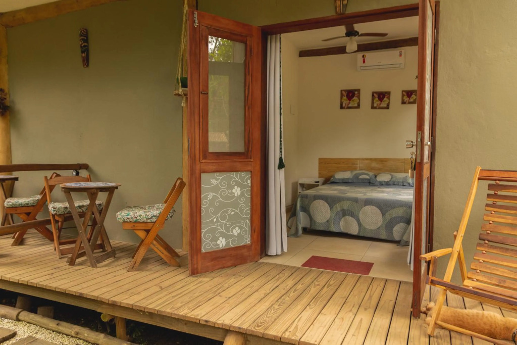 Suites surf house itamambuca