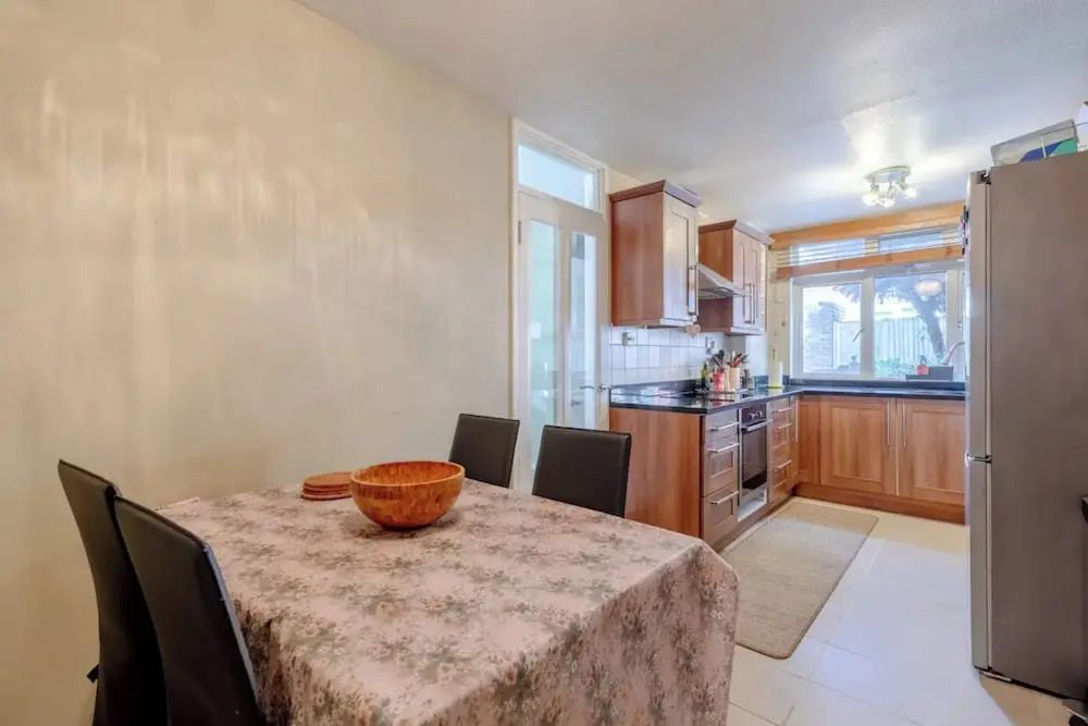 Lovely 3BD Family Home With Garden - Richmond!