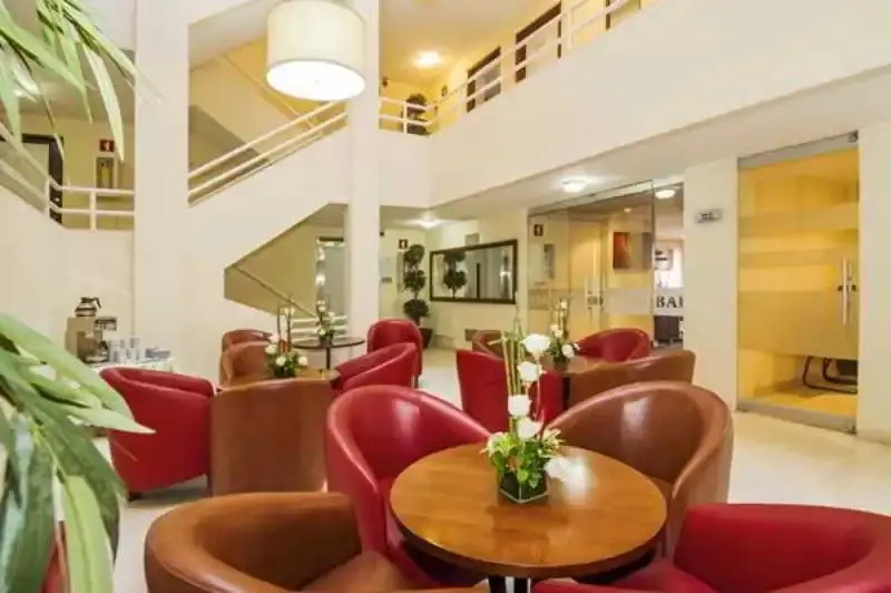 Hotel 51 Plaza 
