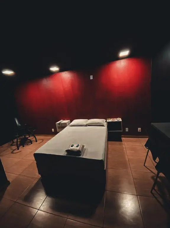 Light Motel