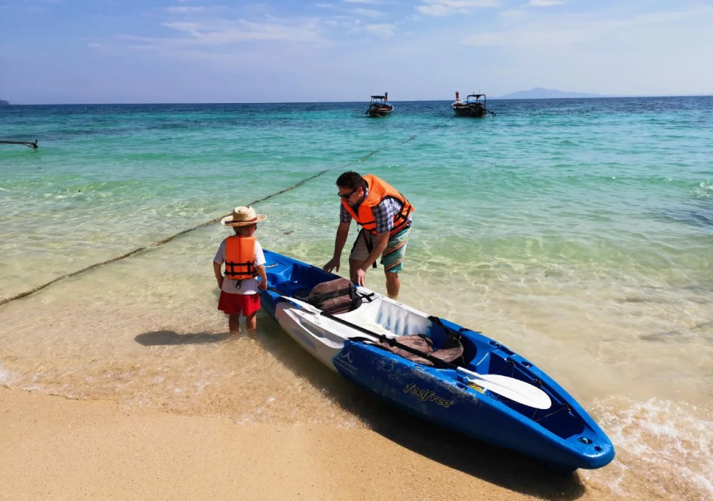 Phi Phi Relax Beach Resort