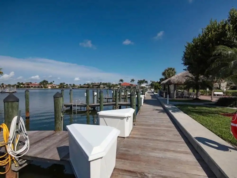 Sst4-701 - South Seas Tower 2 Bedroom Condo by Redawning