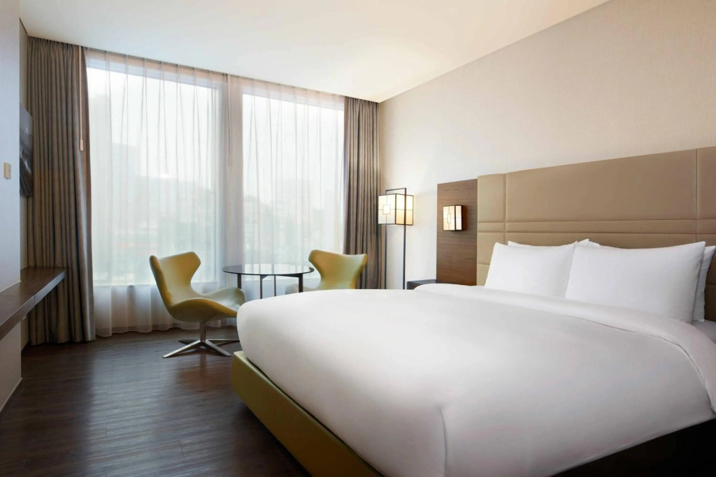 Courtyard by Marriott Seoul Myeongdong