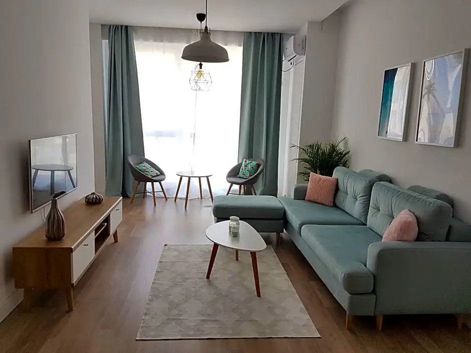 Onix Blue 17 - Mamaia Nord