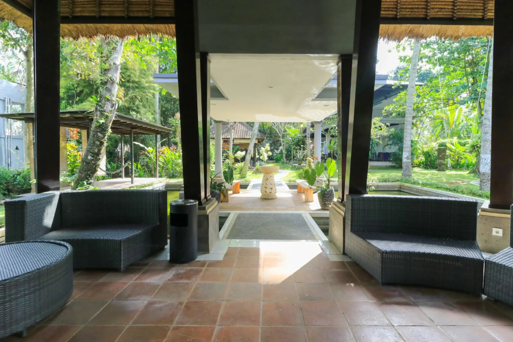 Purnama Hotel