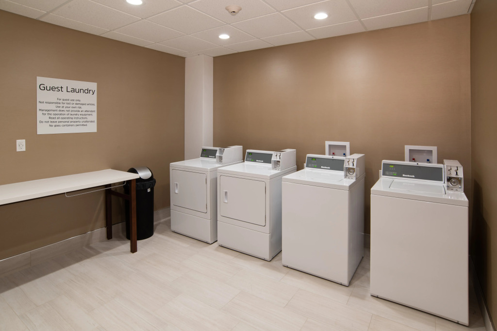 Holiday Inn Express & Suites - North Battleford by IHG