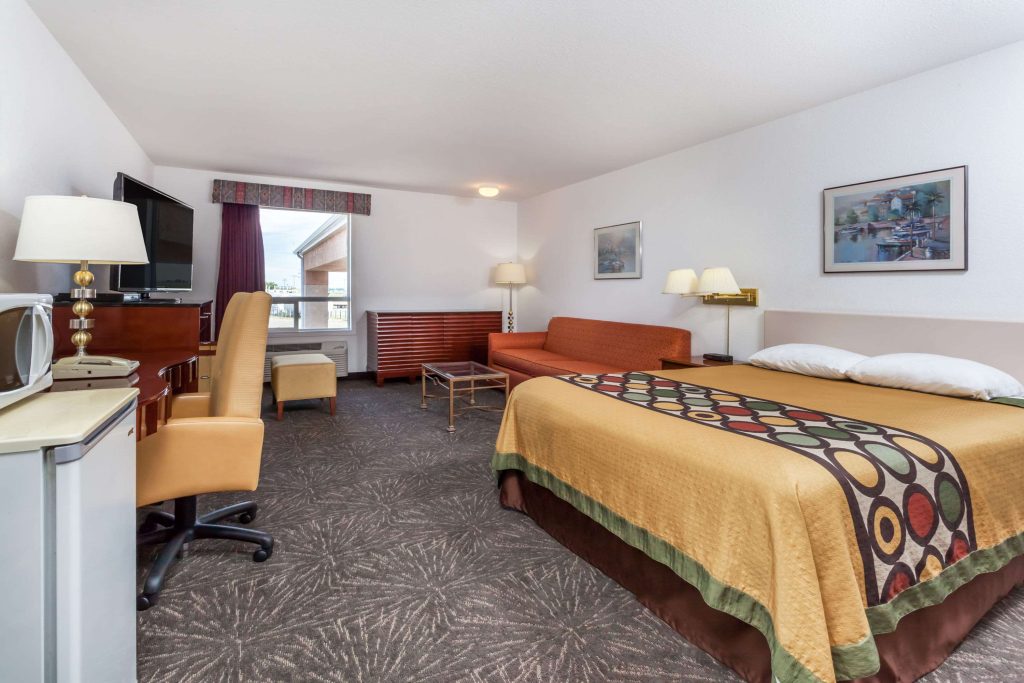 Days Inn by Wyndham Taber