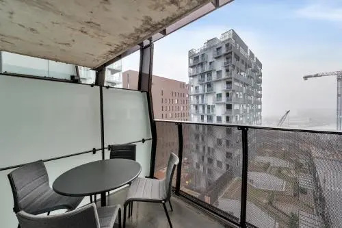 Wright Apartments - Barcode