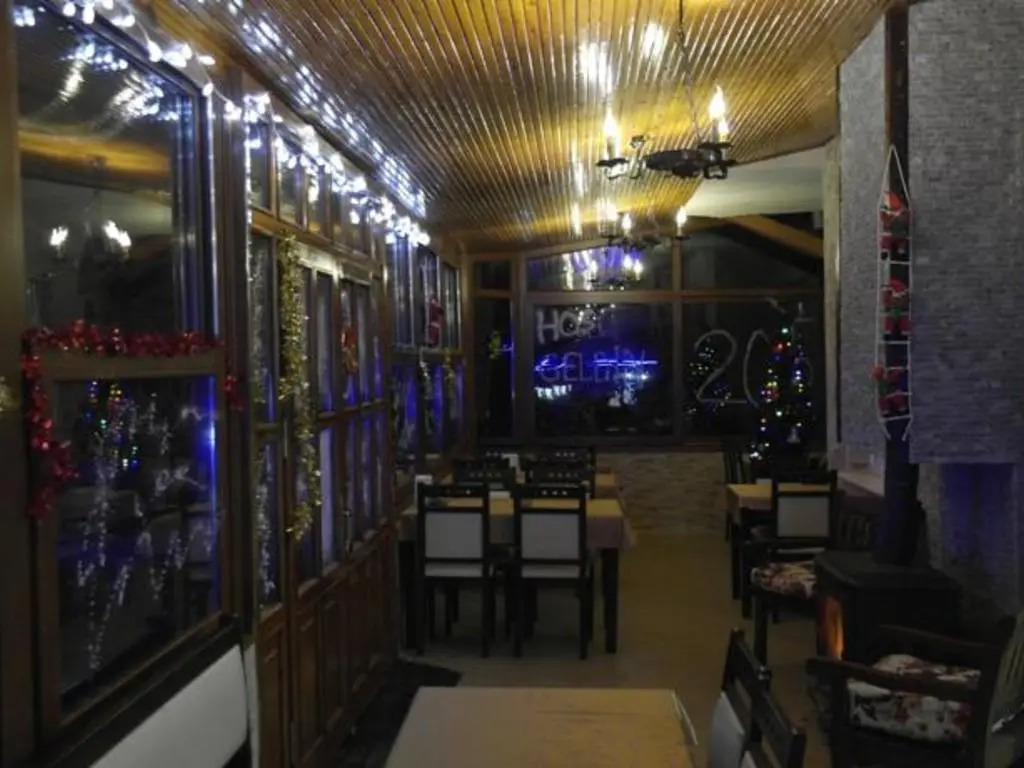 Armoni Motel