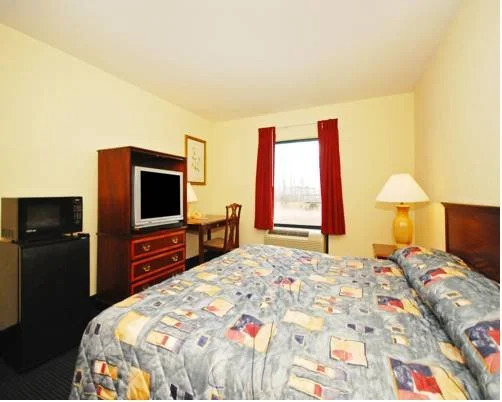 Amelia Inn & Suites
