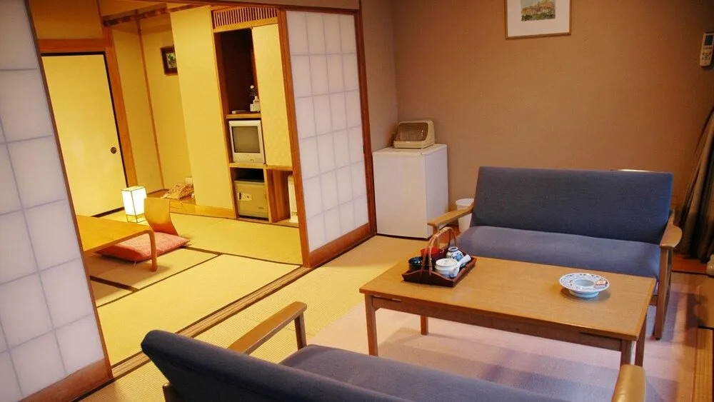 Wakakiryokan
