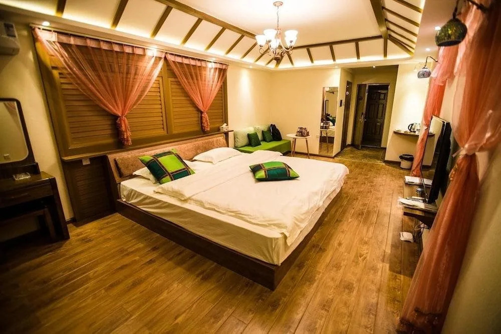 Yawei Apartment Hotel