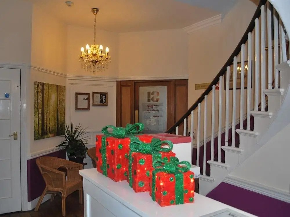 The George Hotel