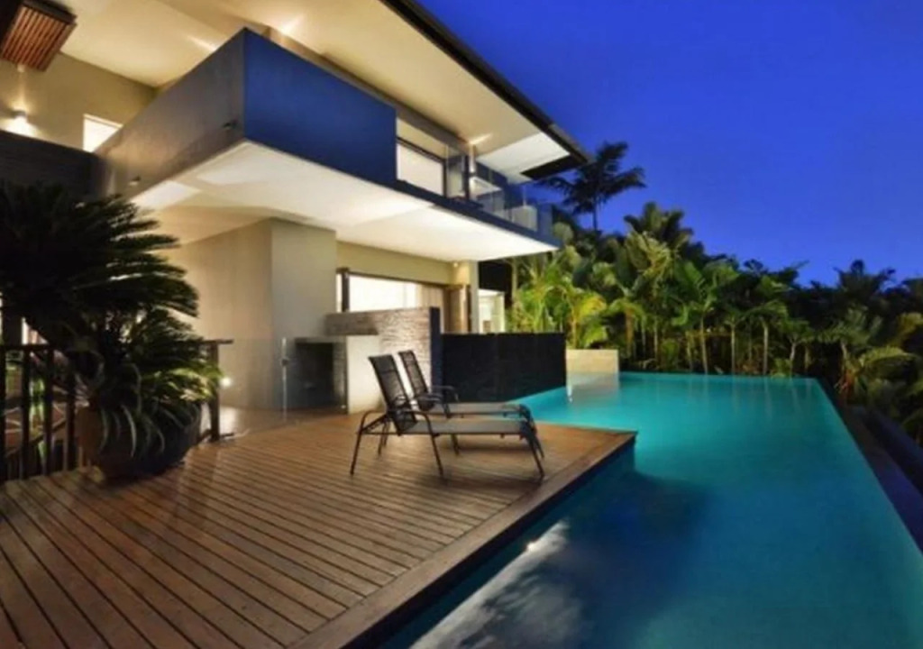 61 Murphy Street - Luxury Holiday Home