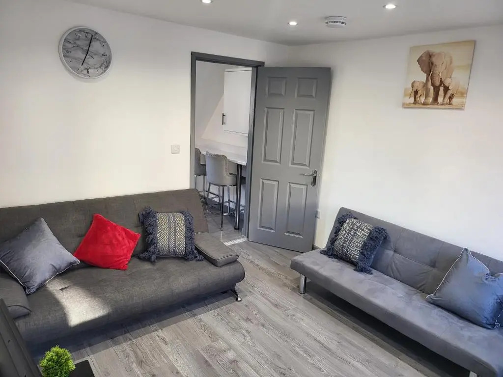 Vetrelax Colchester 3bedroom house