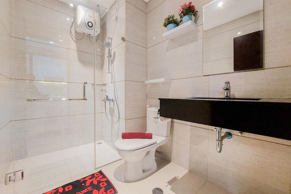 Comfort Designed 1Br At Brooklyn Alam Sutera Apartment