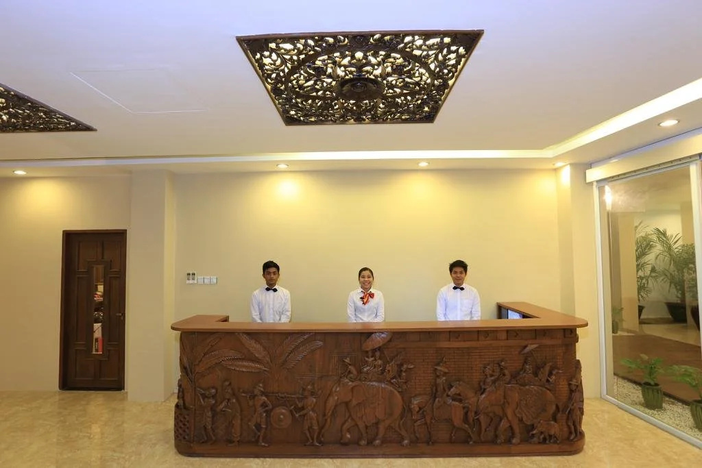 Royal Bagan Hotel