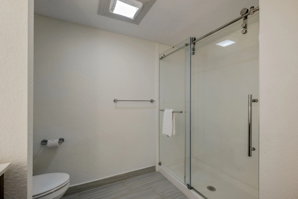 Comfort Inn & Suites Copley Akron
