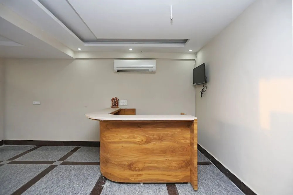 OYO 24626 Palm Garden Suites