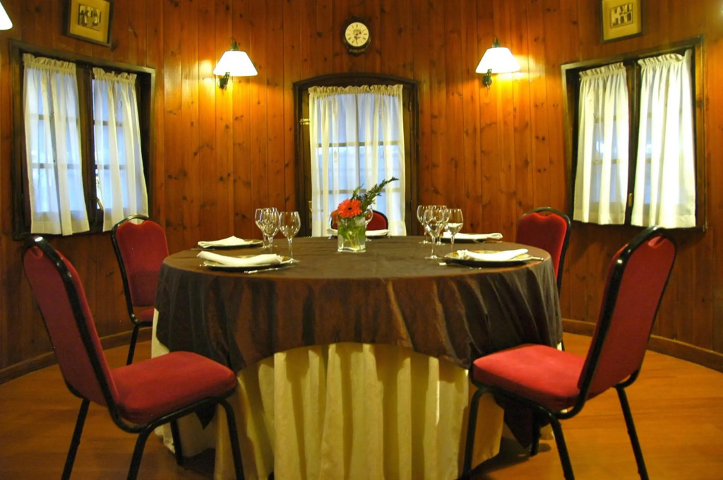 Felix Hotel
