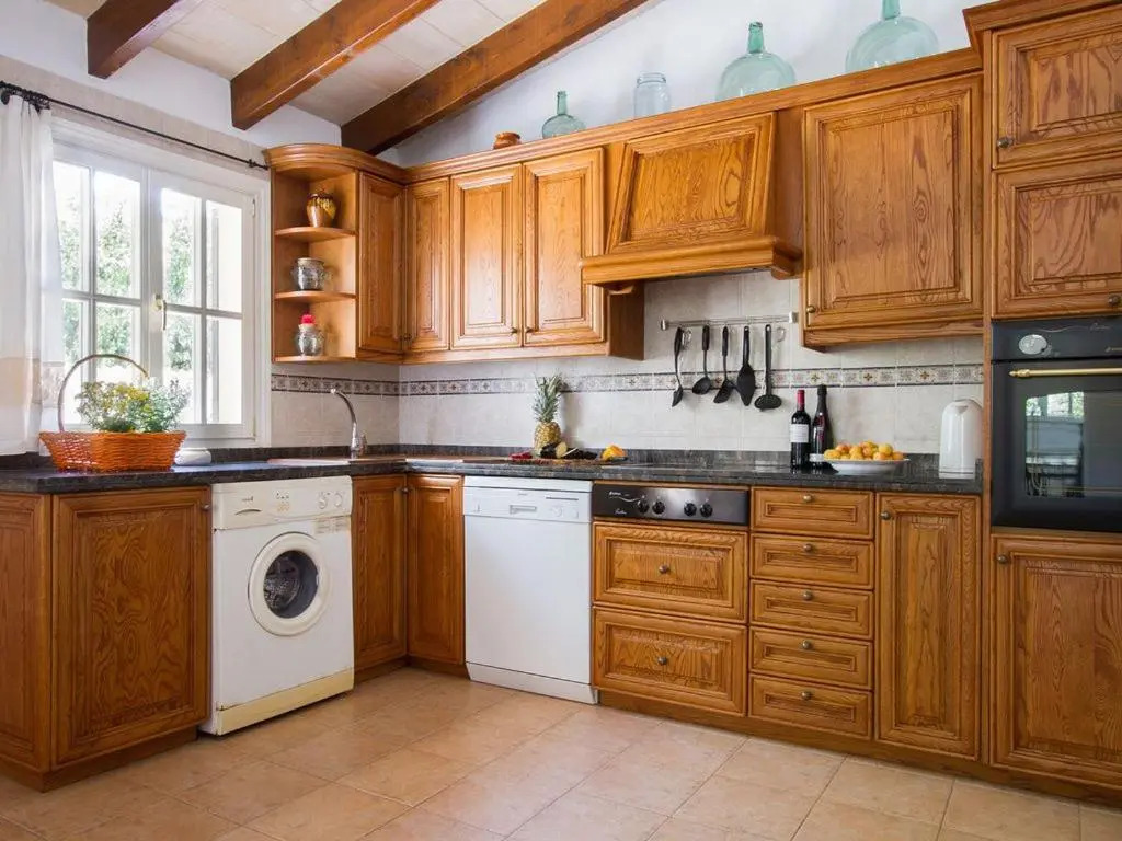 Can Suavet Dos - a great 3 bedroom villa with AC and private pool 15 mins walk to supermarket