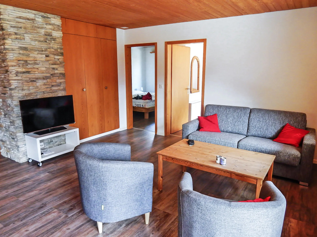 Apartment Chalet Bienli Mitte by Interhome