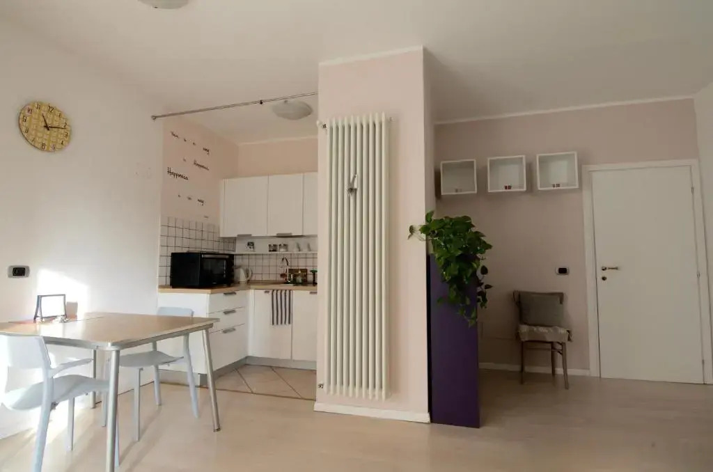 Interno77