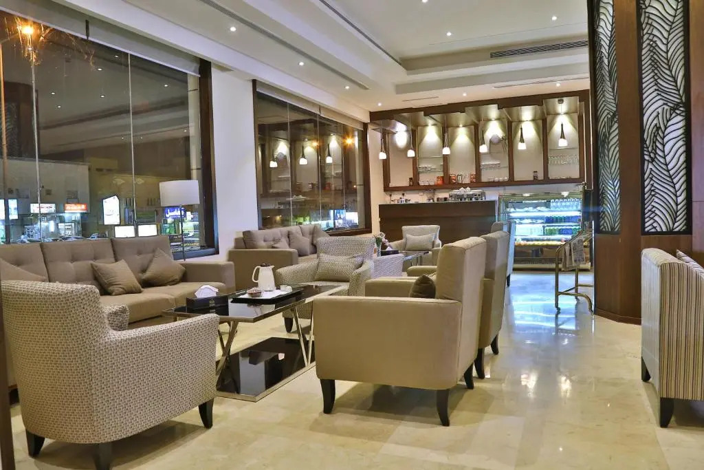 Roof Hotel Apartments