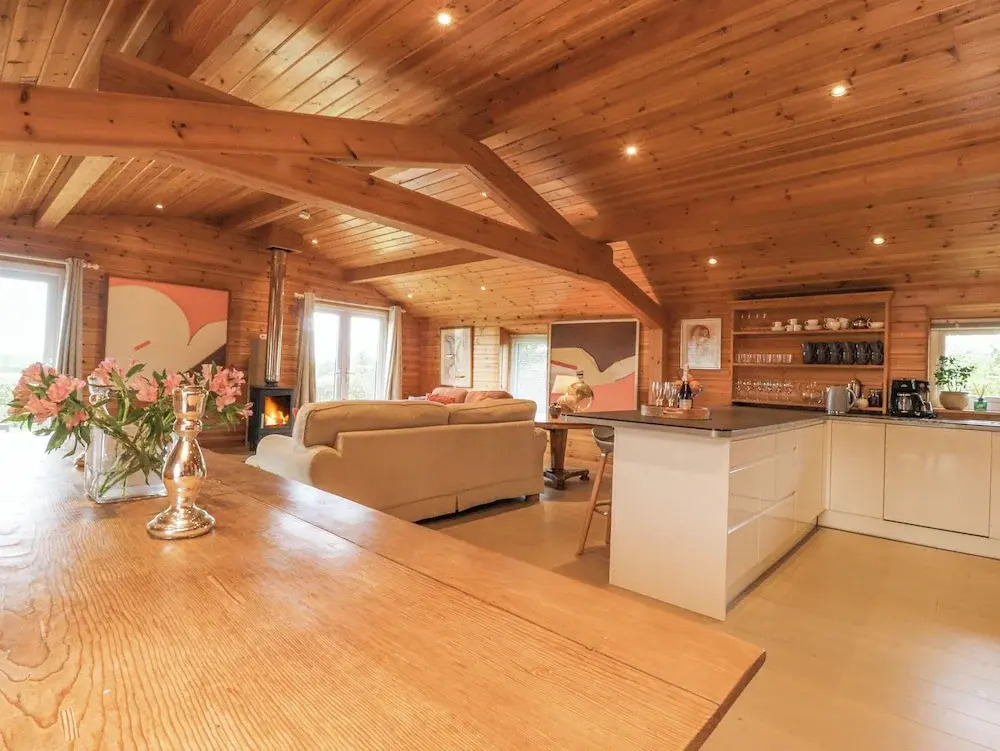 Artisan Lodge