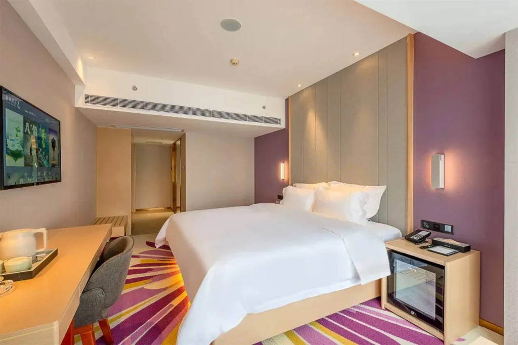 Lavande International Hotel Guangzhou Taigucang Shayuan Metro Station Branch