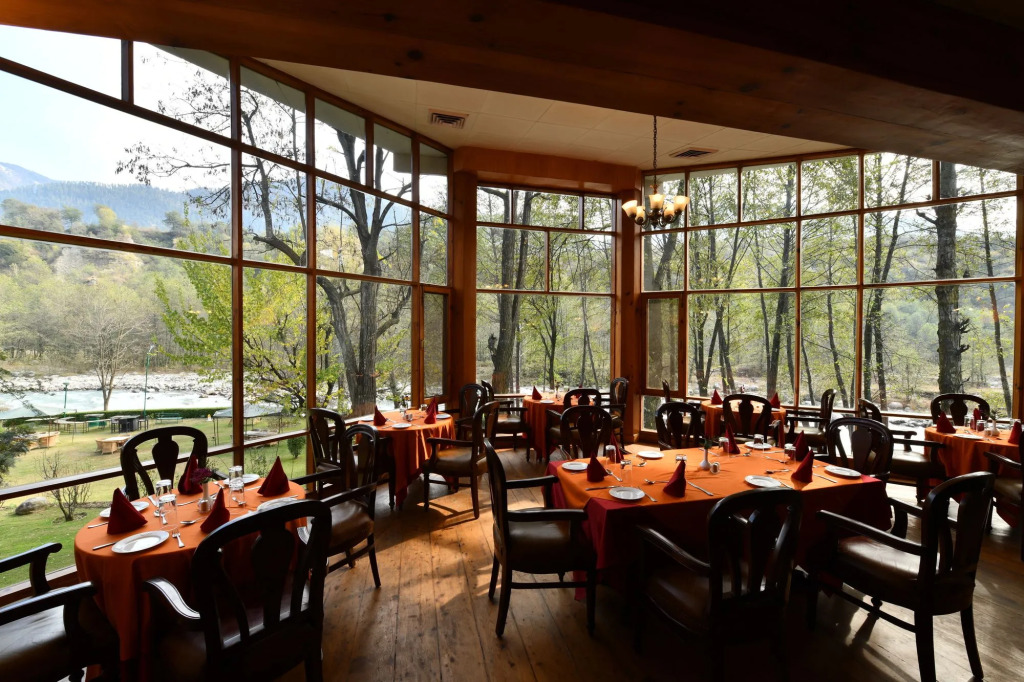 Span Resort & Spa, Manali - A Luxury Riverside Resort