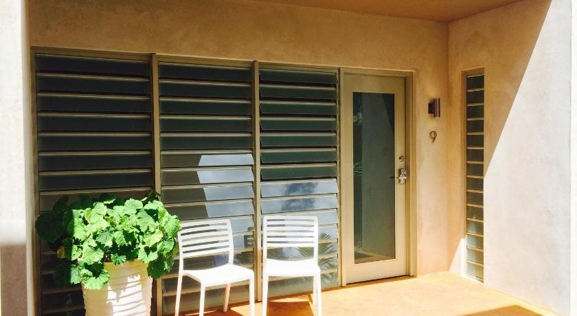 Casa de Amistad Guesthouse