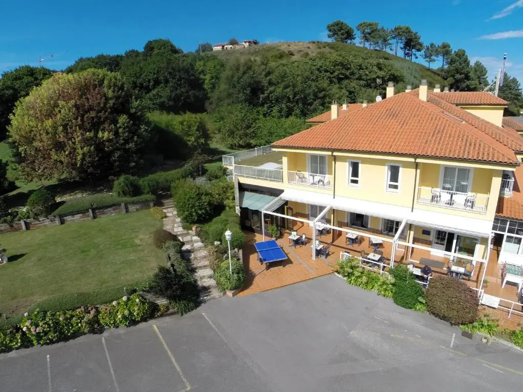 La Casona de Tazones