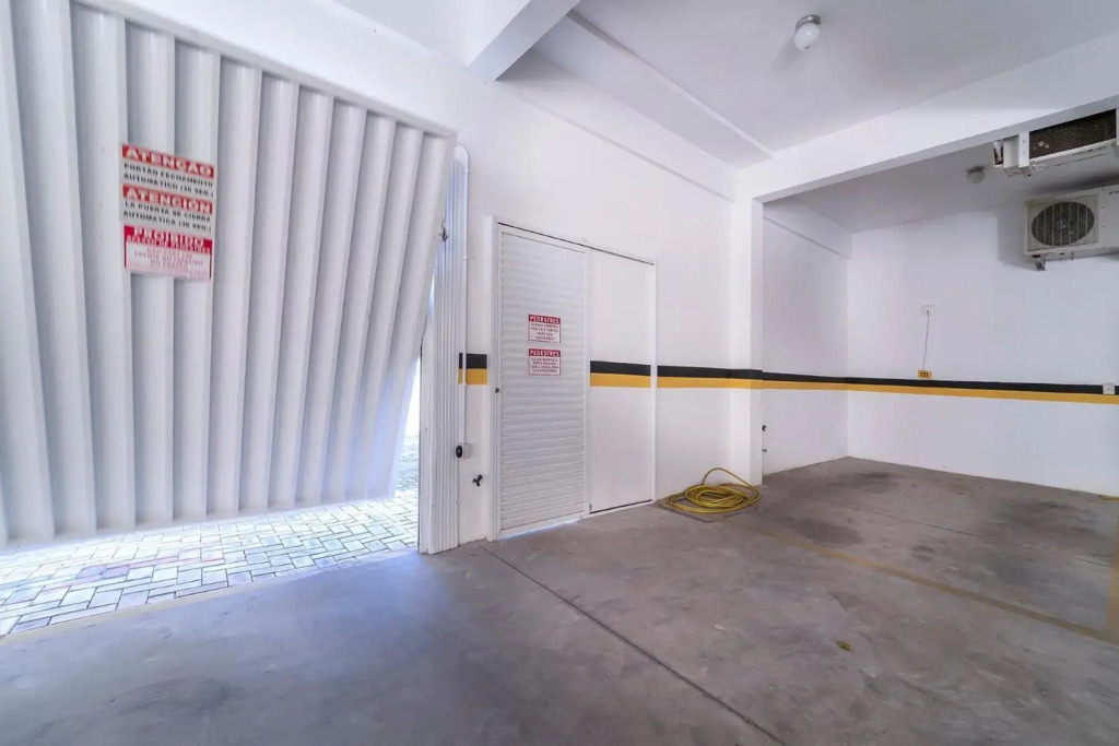 Apartamento 2 dormitórios no centro de Bombinhas