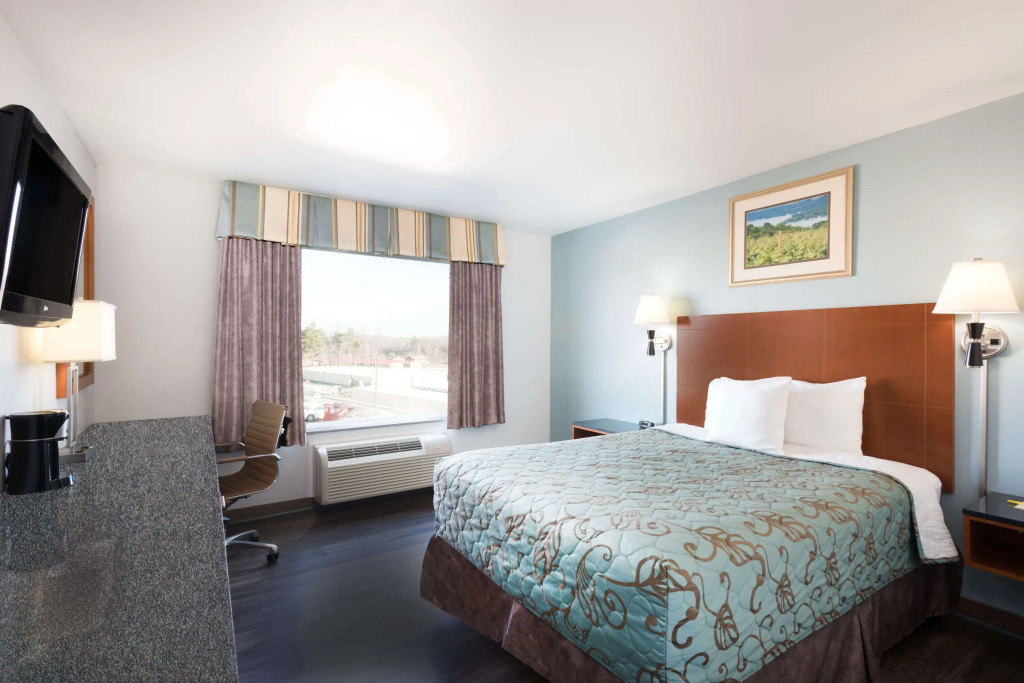 Days Inn by Wyndham Watertown Fort Drum
