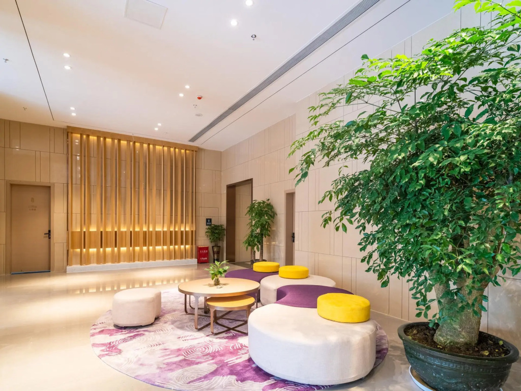 Lavande Hotels· Guizhou Anshun Xi Railway Station