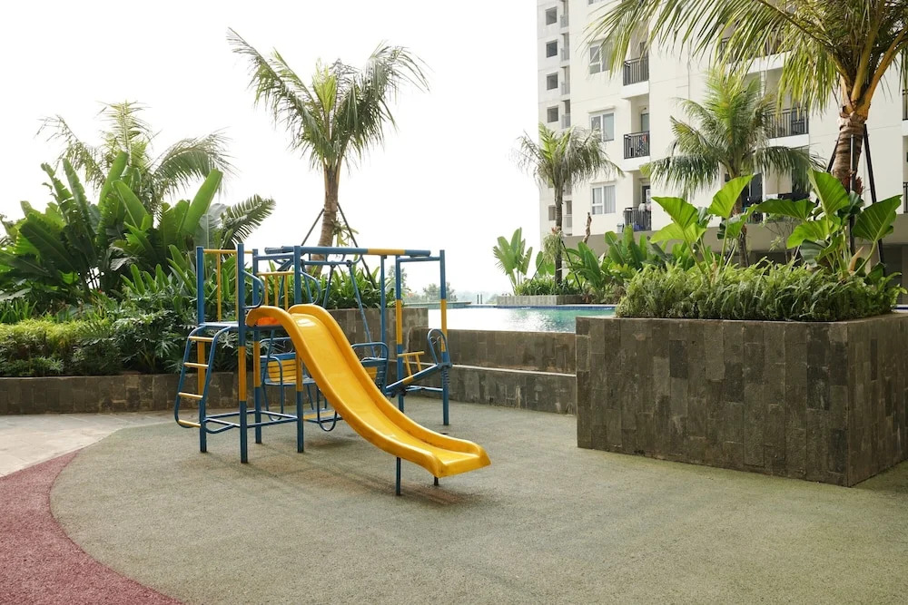 Comfort 2Br at Cinere Resort Apartment