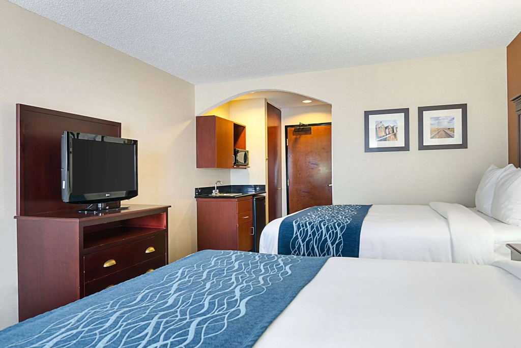 Comfort Inn & Suites Hutchinson