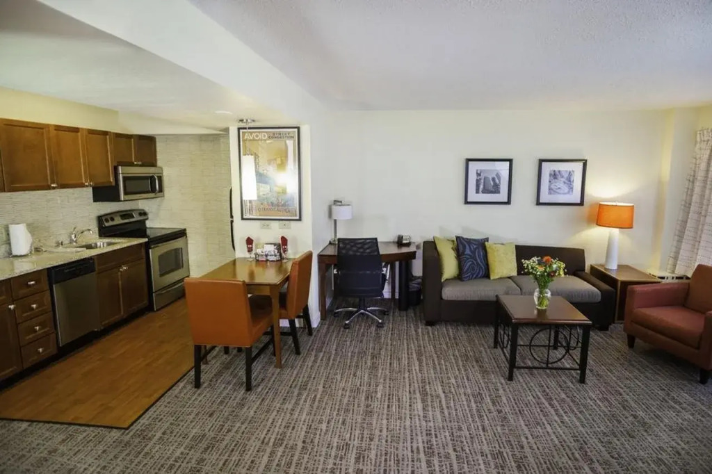 Sonesta ES Suites Chicago Downtown Magnificent Mile Medical