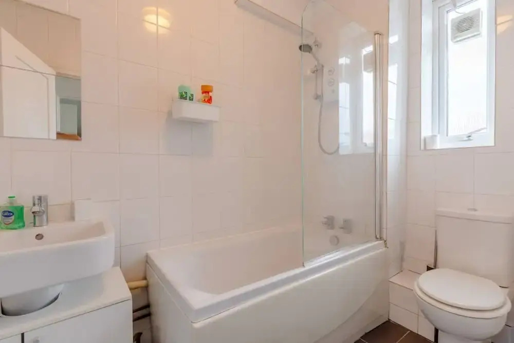 Bright 1 Bedroom Apartment in Between Fulham and Chelsea