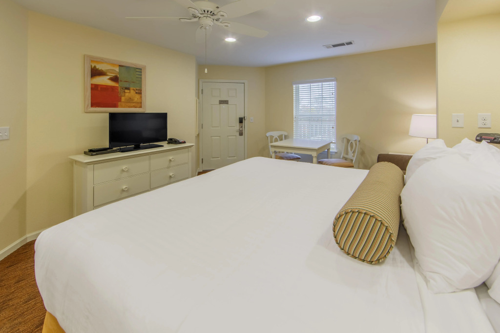 Holiday Inn Club Vacations Fox River Resort