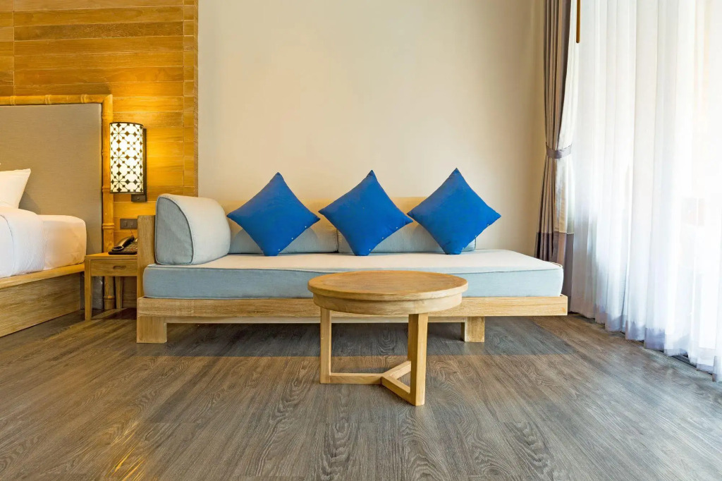 AKIRA Lipe Resort