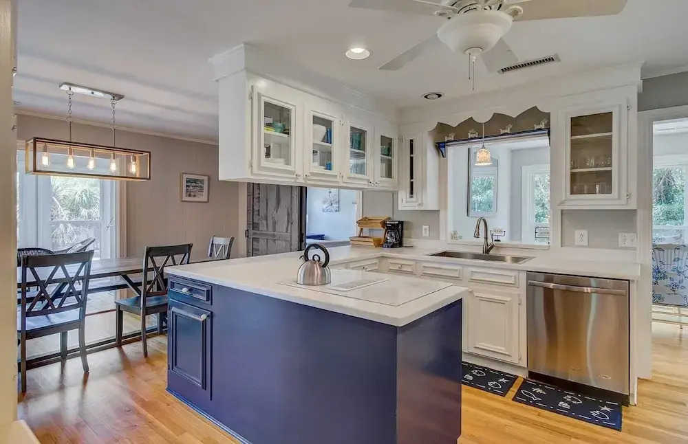 11 43rd Avenue by Avantstay Pool + Close to Beach!