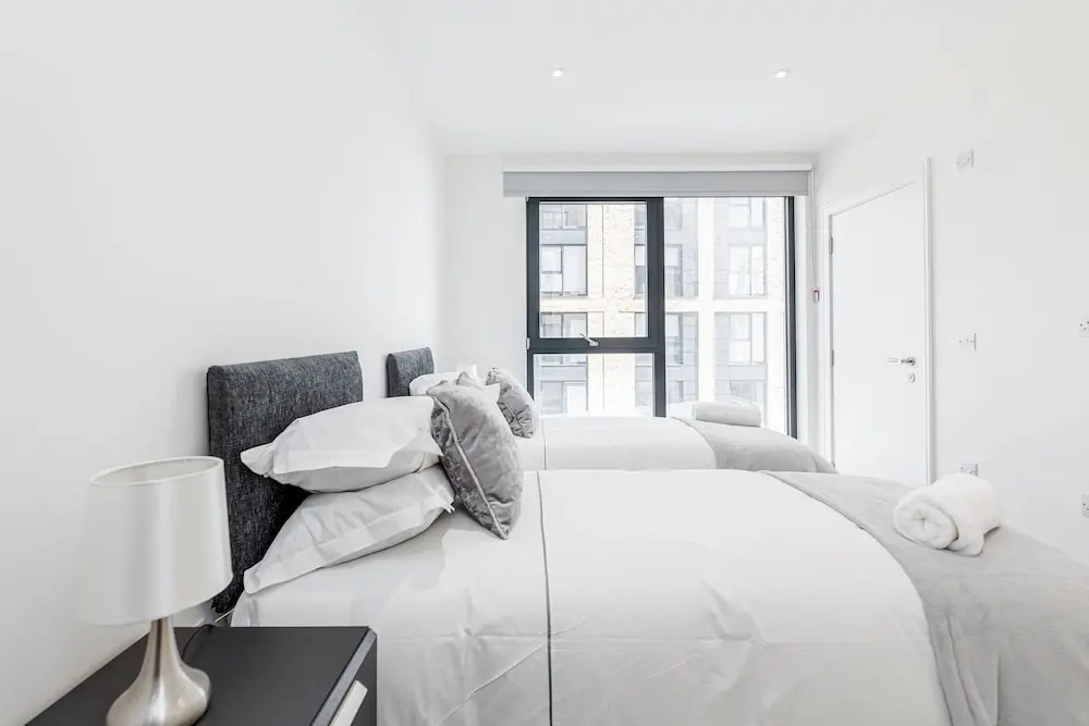 Emerald Apartments London