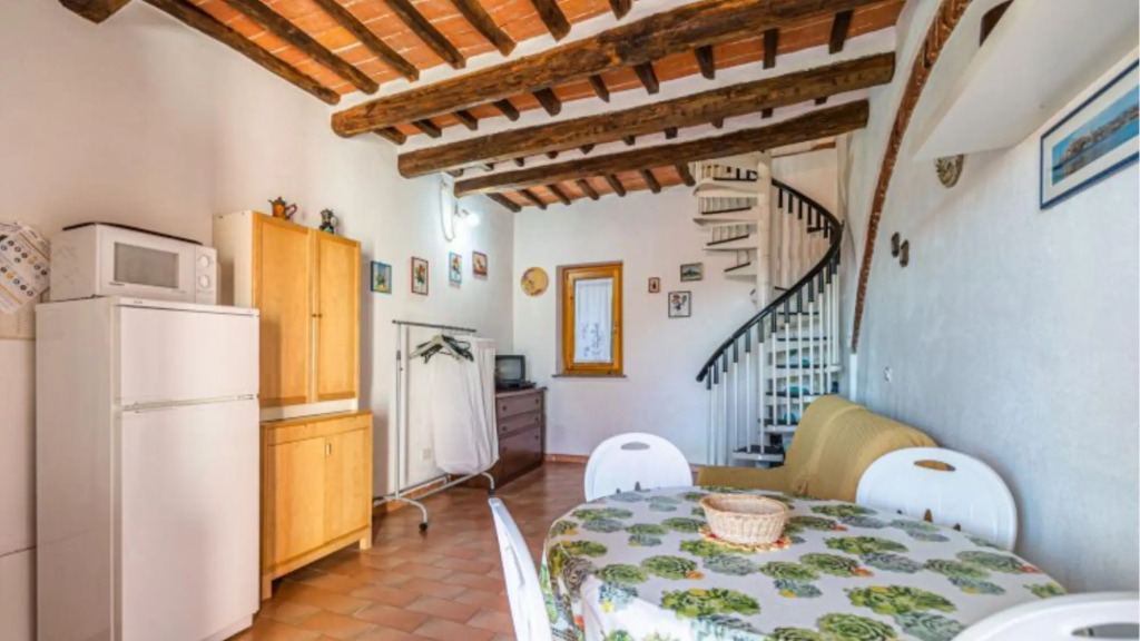 Two-room apartment in La Pila, 2 km from the beaches of Marina di Campo and Procchio-BILOCALE I CAPANNILI