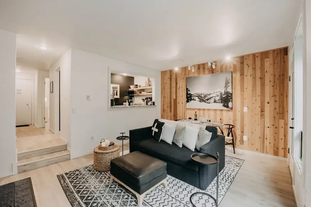 64sw - Pets Ok - Wood Stove - Sleeps 4