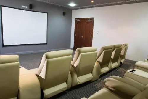 Almoayyed Suites